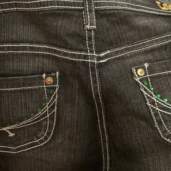 Lot29 Denim Capris  - Picture 7 of 8
